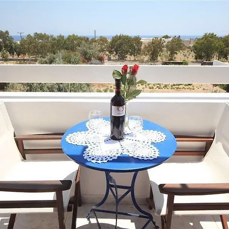 Rivari Kamari (Santorini)